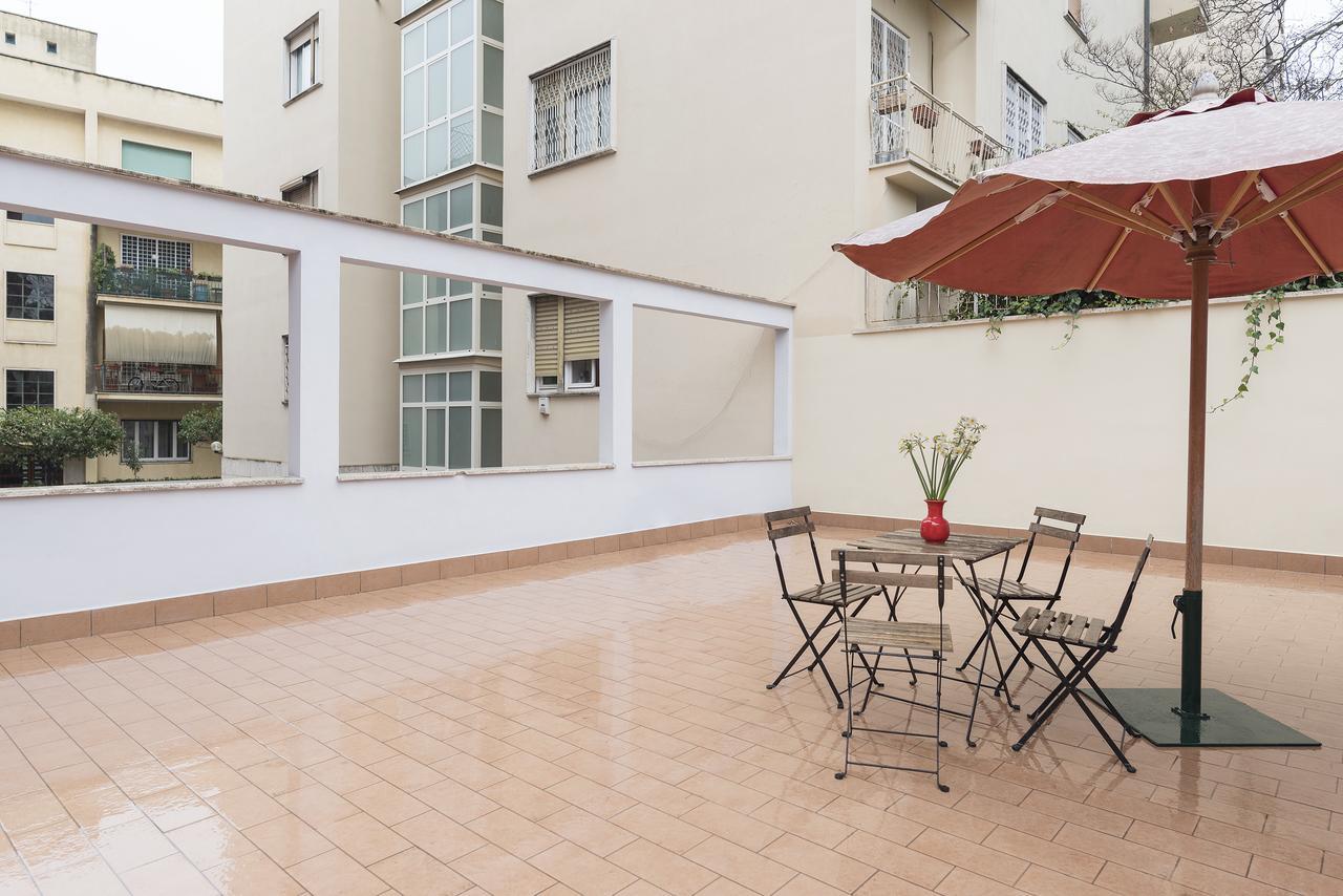 Micheli 4Pax Apartment With Terrace Rome Extérieur photo
